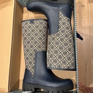 Tory Burch Rainboots